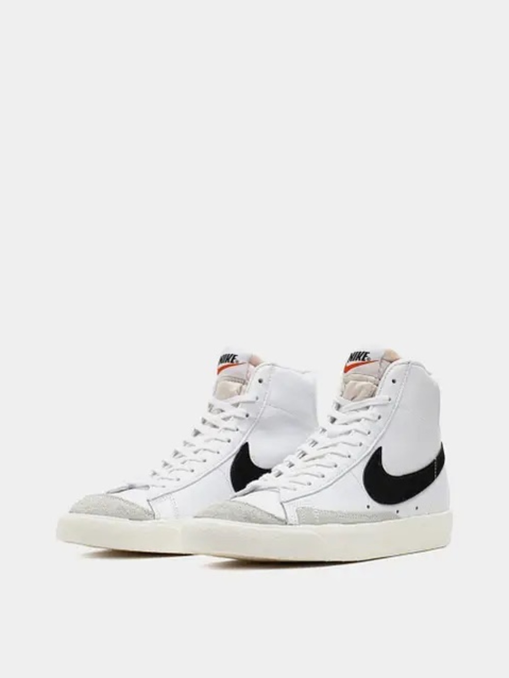 Nike Blazer Mid '77 Vintage - White with Black Swoosh